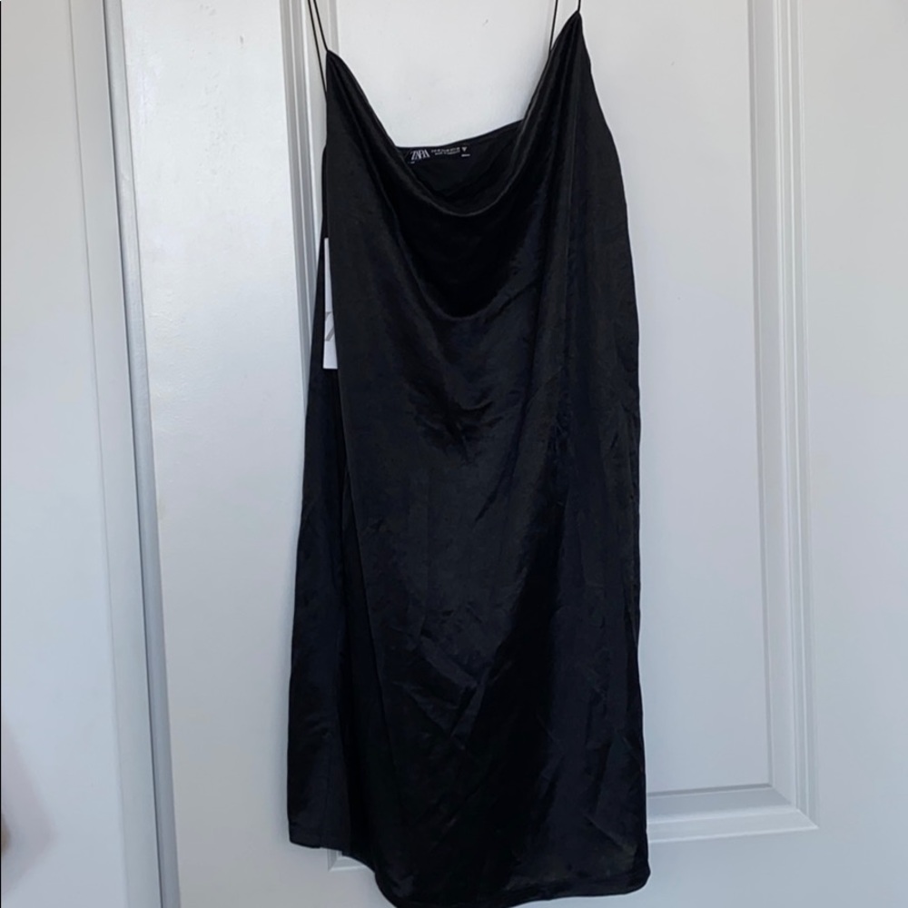Zara spaghetti Strap Black Slip Size M